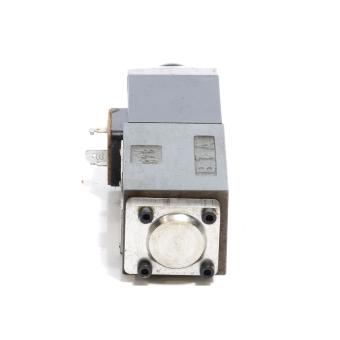 Hydraulic directional control valve  Used